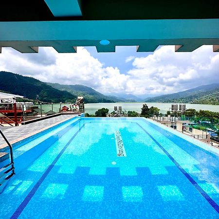 Hotel Adam Pokhara Extérieur photo