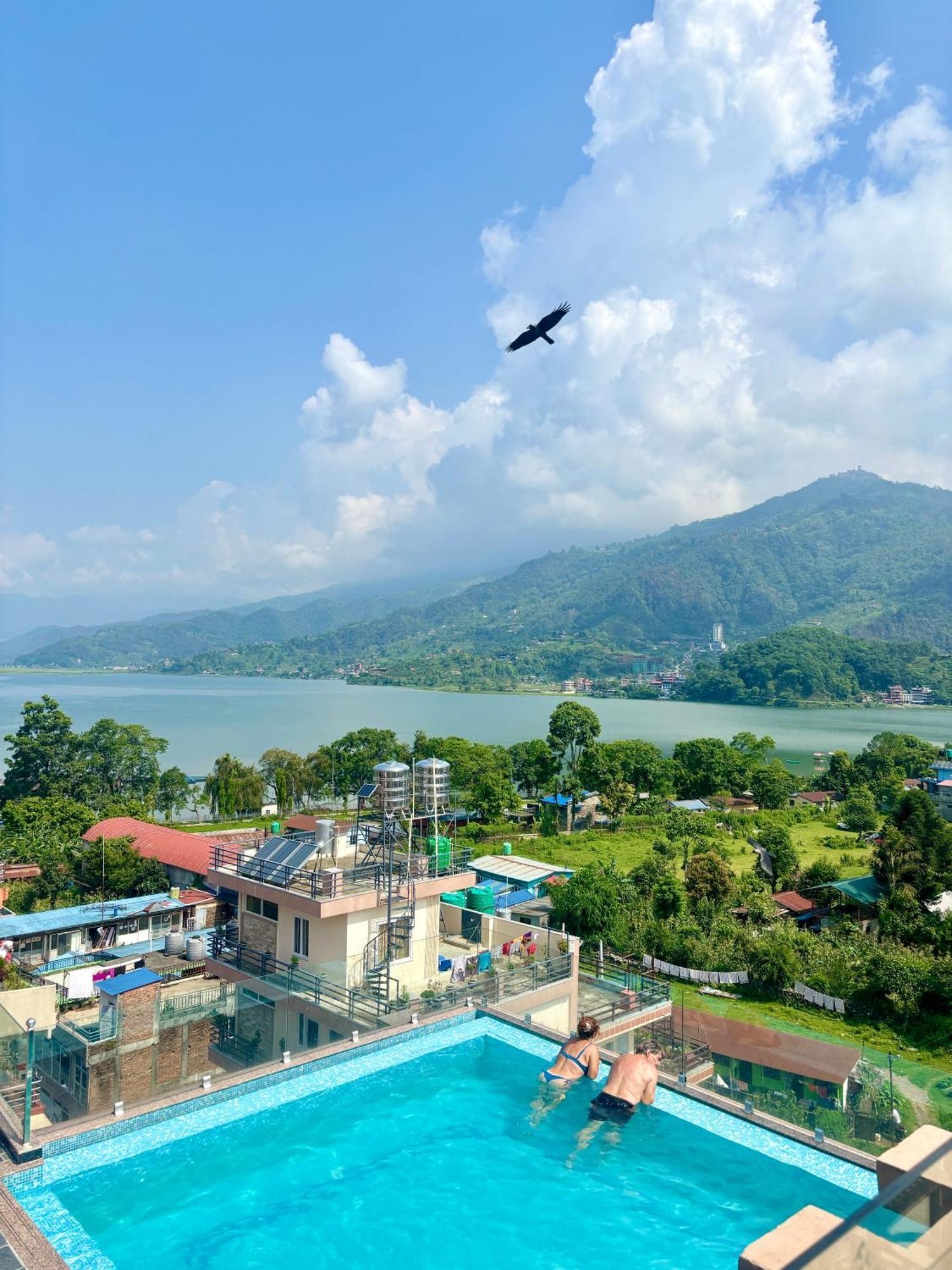 Hotel Adam Pokhara Extérieur photo